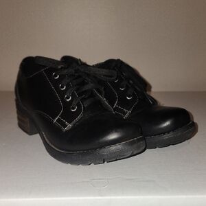 Eastland Black Lace-Up Women’s Boots